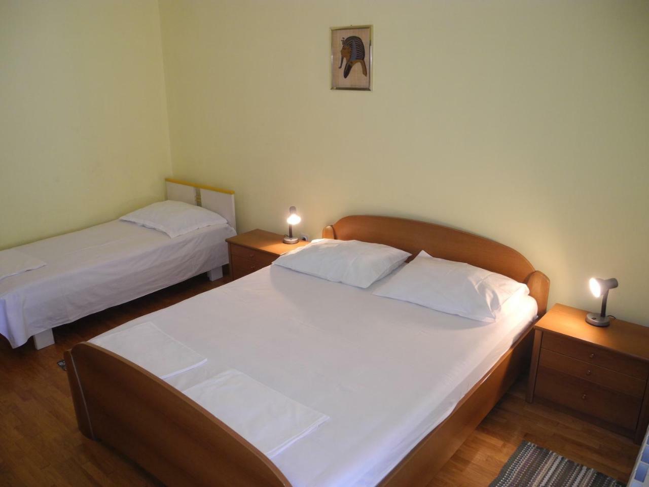 Apartments Boti Dramalj Buitenkant foto