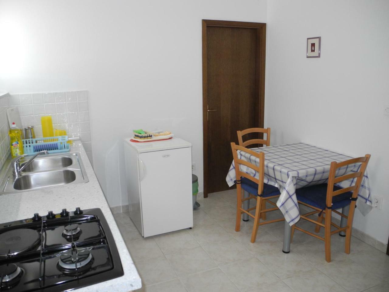 Apartments Boti Dramalj Buitenkant foto
