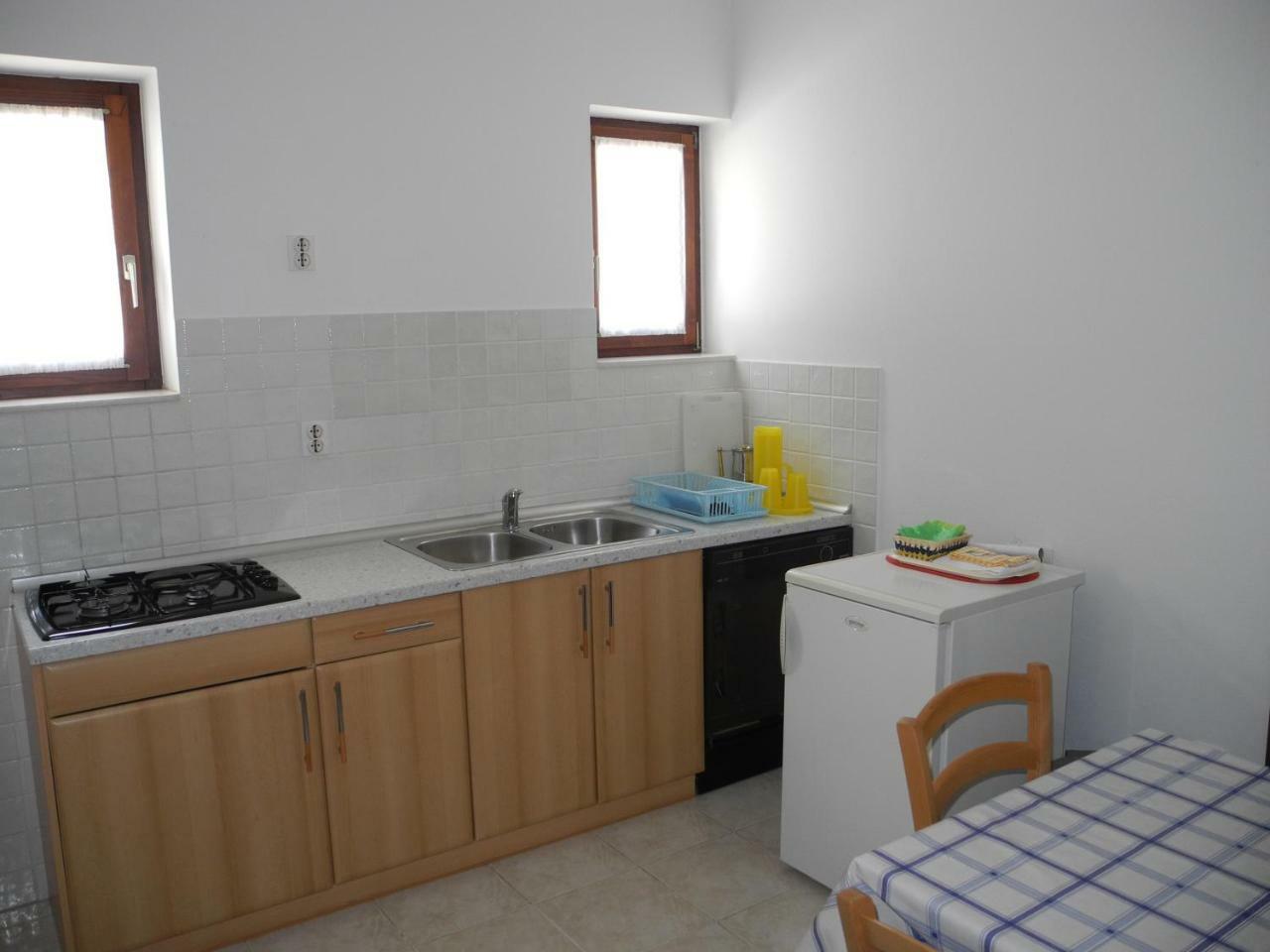 Apartments Boti Dramalj Buitenkant foto